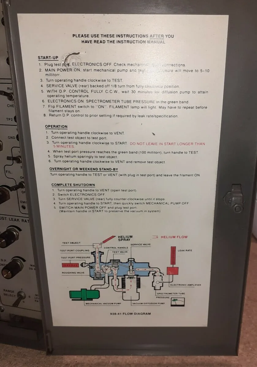 VARIAN HELIUM LEAK DETECTOR