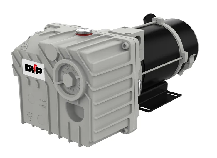 DVP LC 12CC single-stage, oil-lubricated rotary vane vacuum pump, 12 m³/h, supplied by Girovac